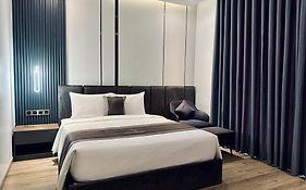 Lion 15 Hotel